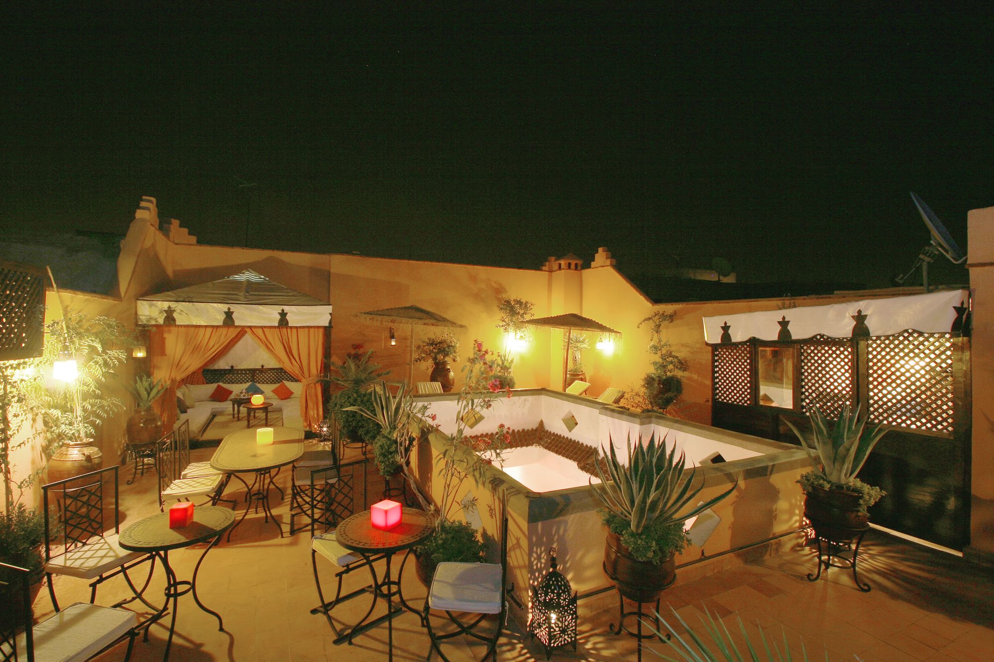 Фото Riad Christina