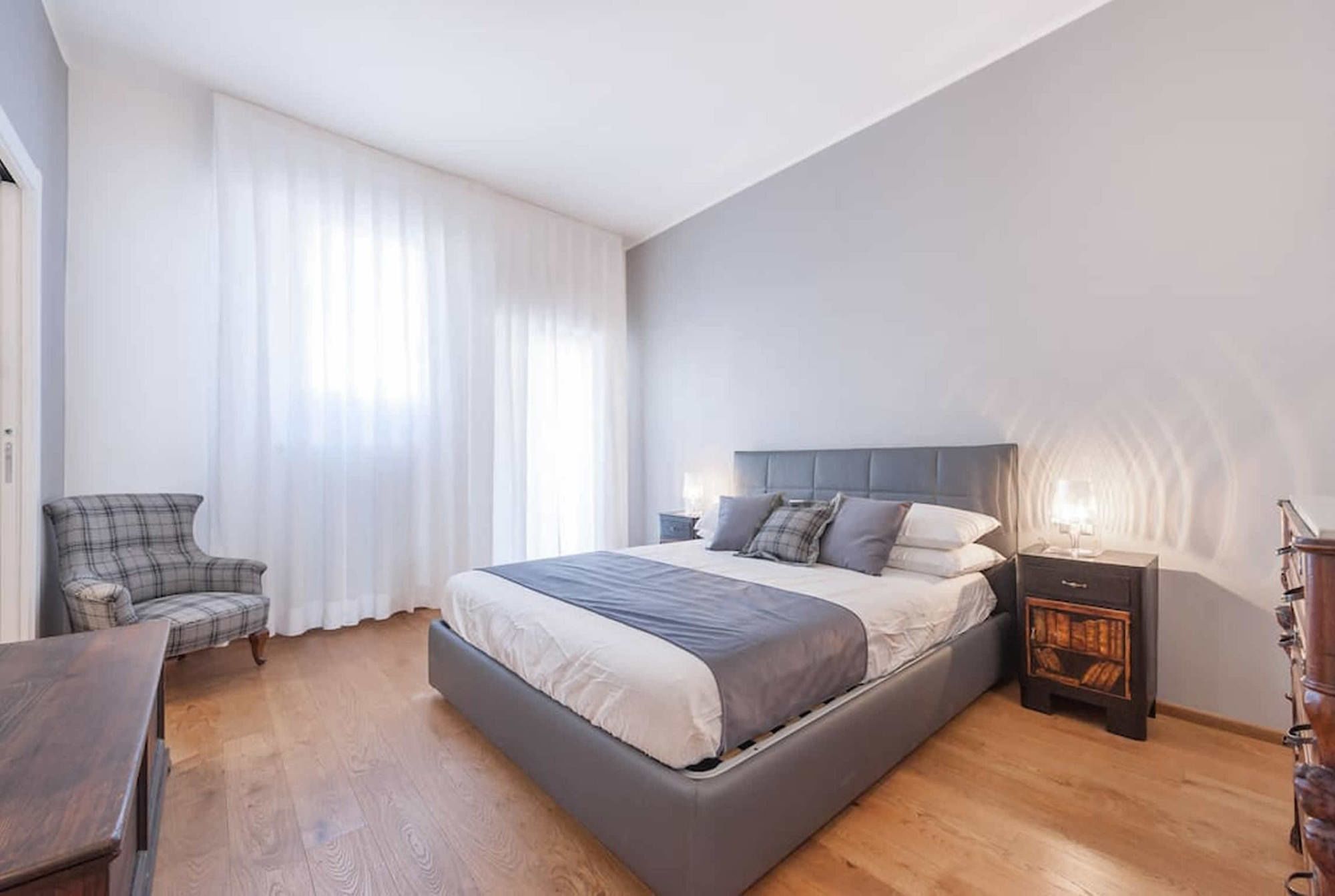 Фото Pitti Palace 5 Stars Apartment