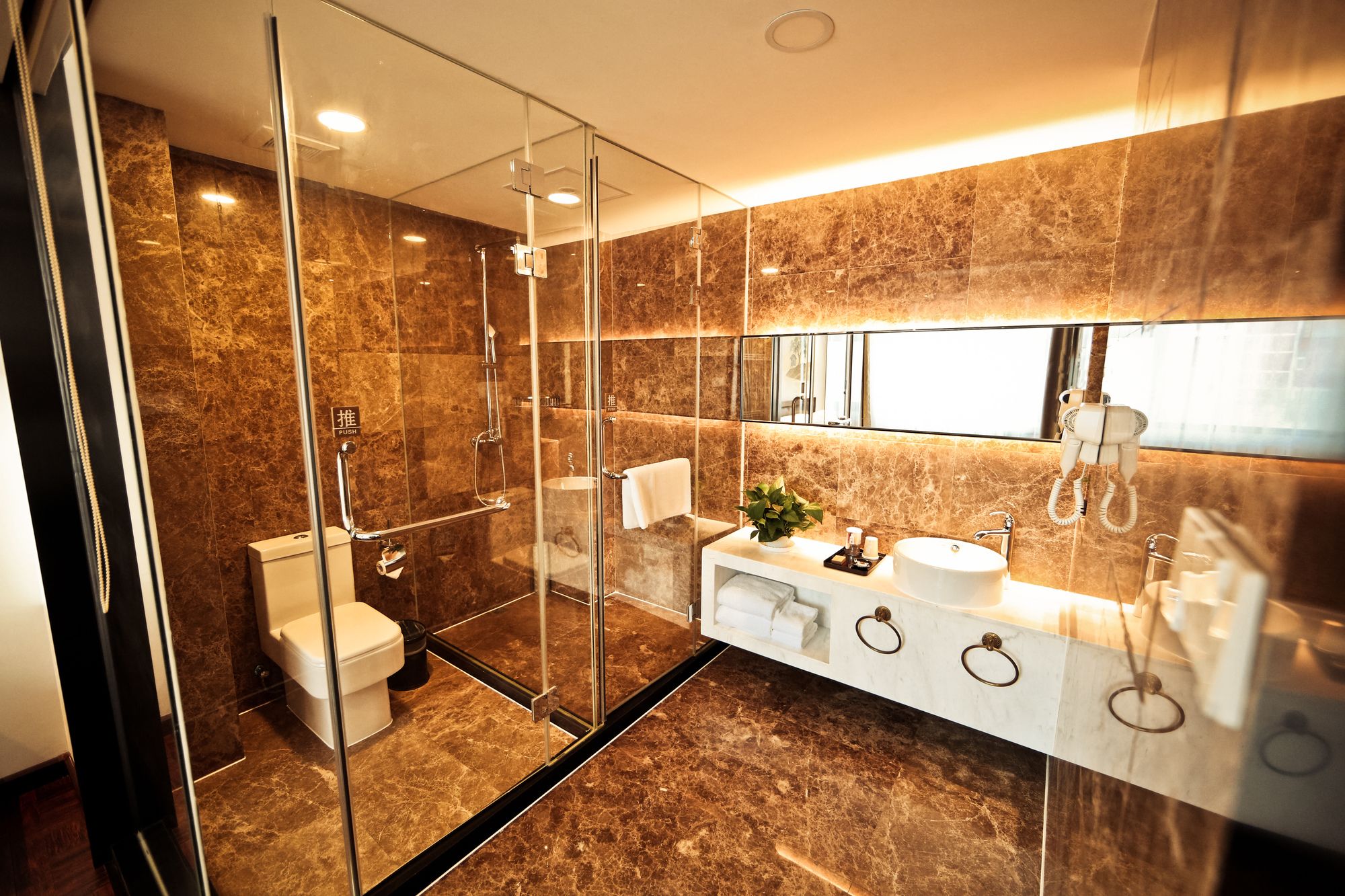 Фото Nostalgia Hotel Beijing Guomao
