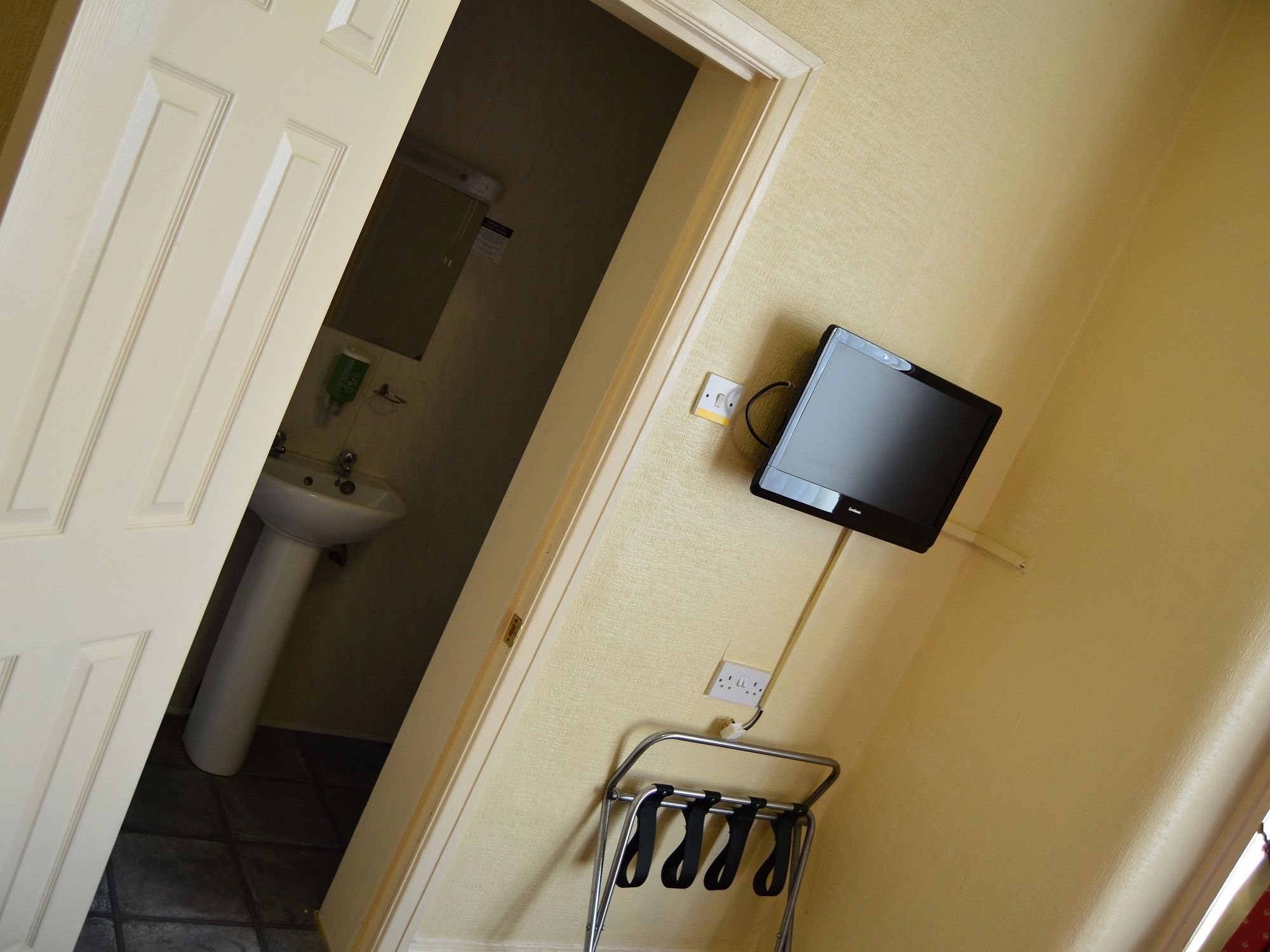 Фото The Oak Lea Hotel