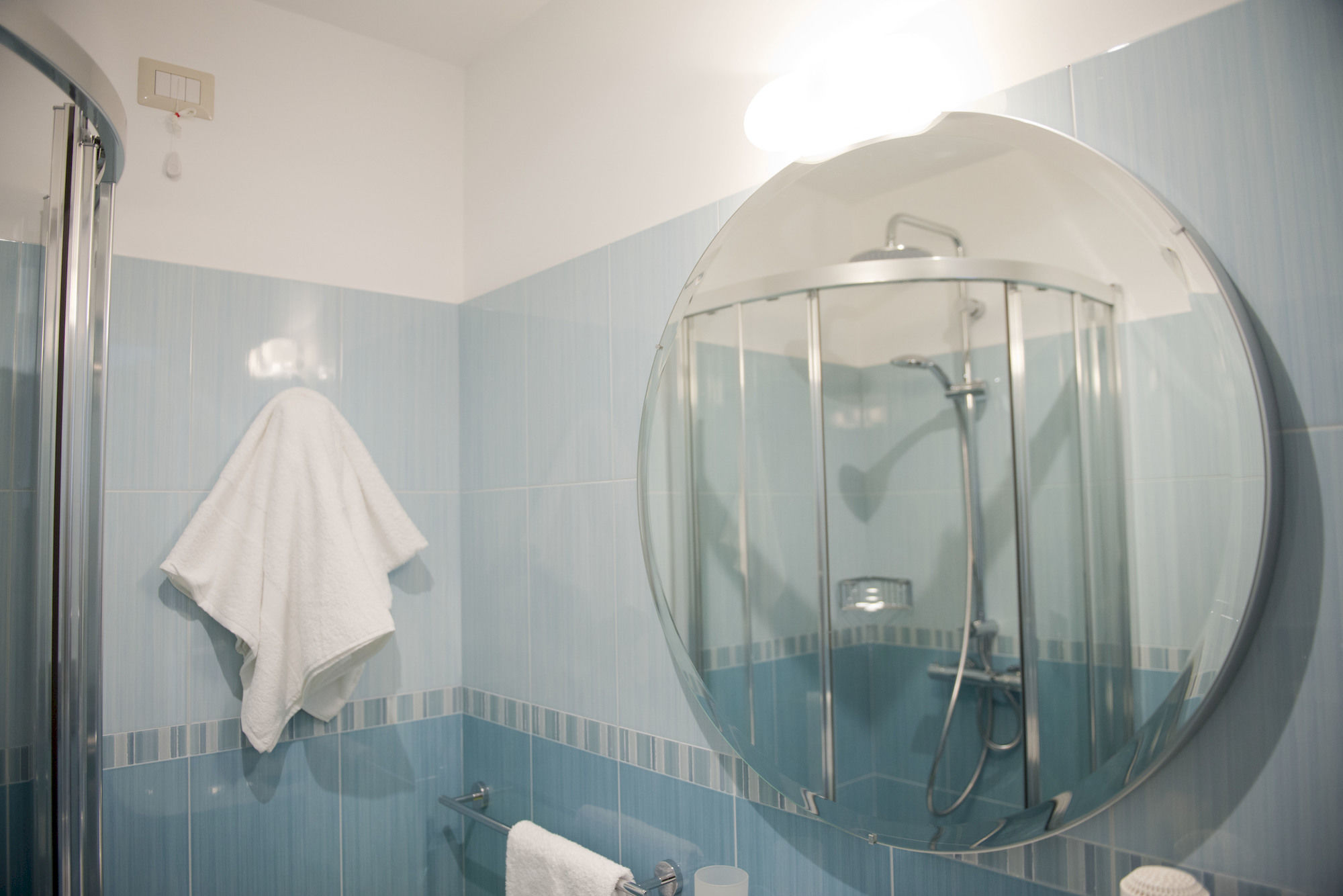 Фото Garibaldi R&b