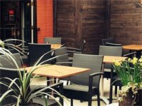 Фото The Saddle Inn