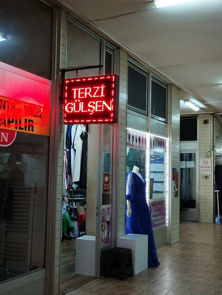 Tailor Terzi Gülşen, Istanbul, photo