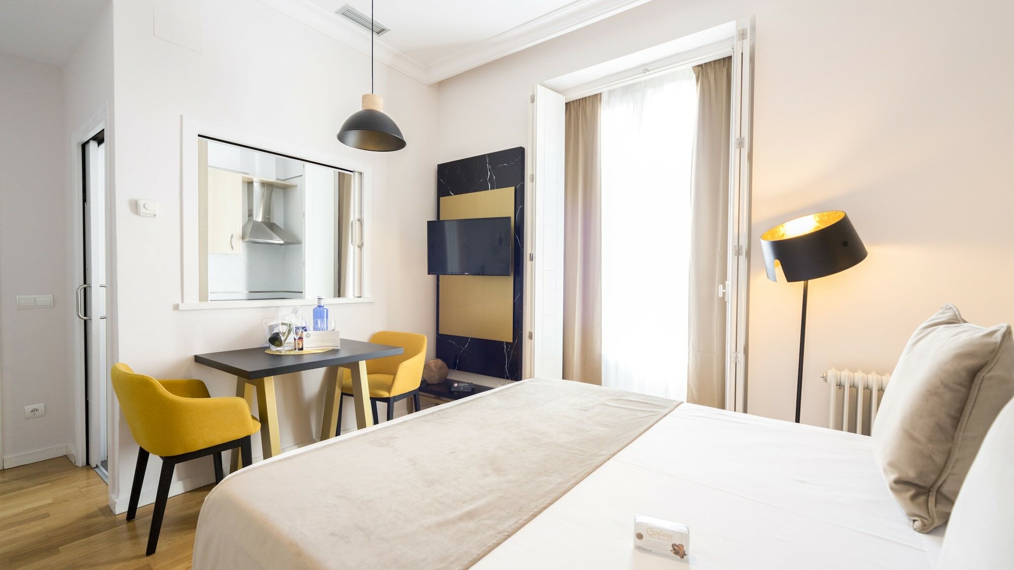 Фото 120900225462