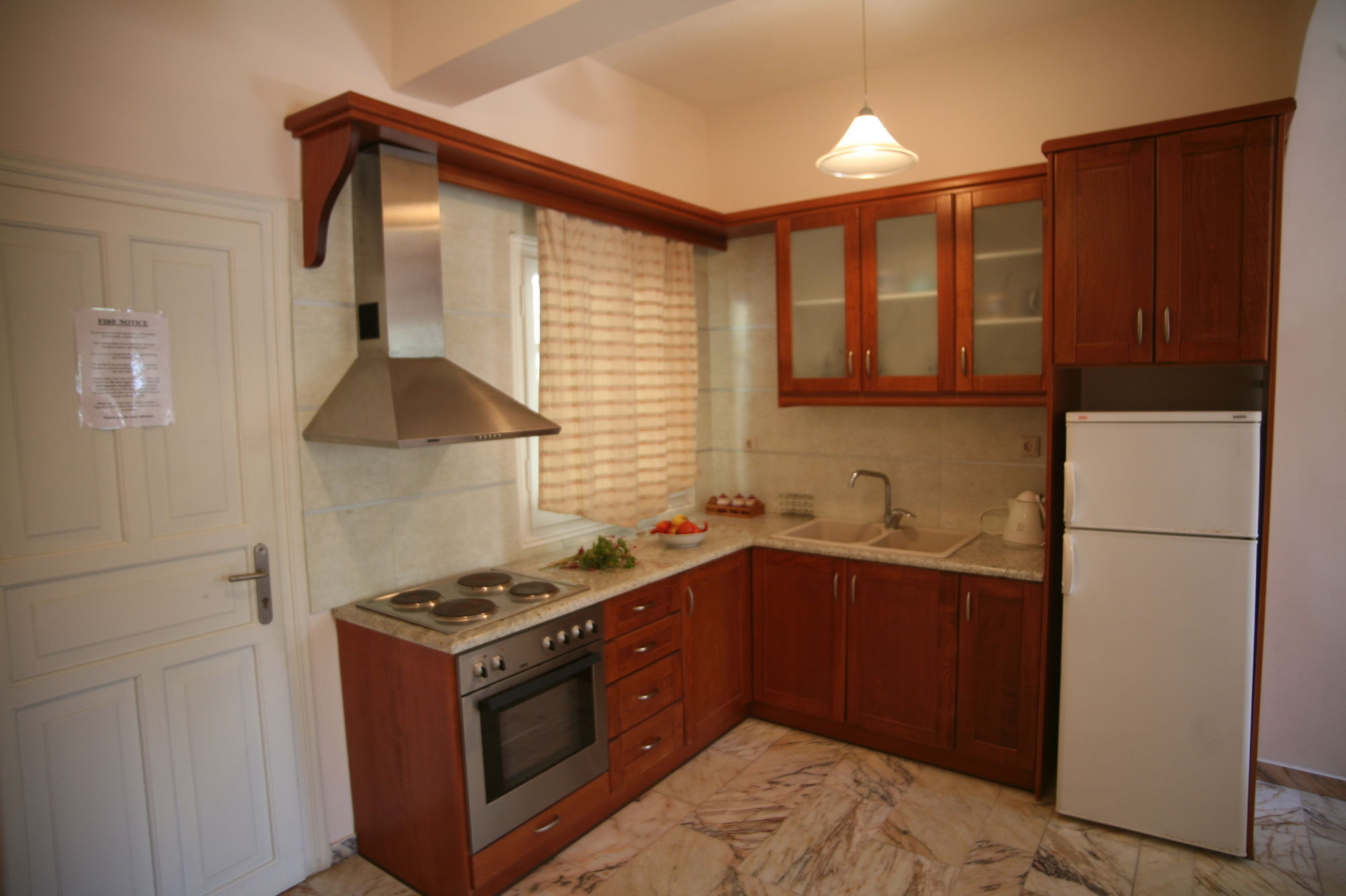 Фото Aphrodite Apartments