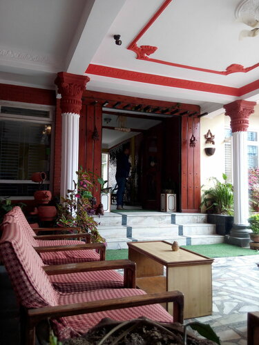 Гостиница Amar Hotel в Катманду