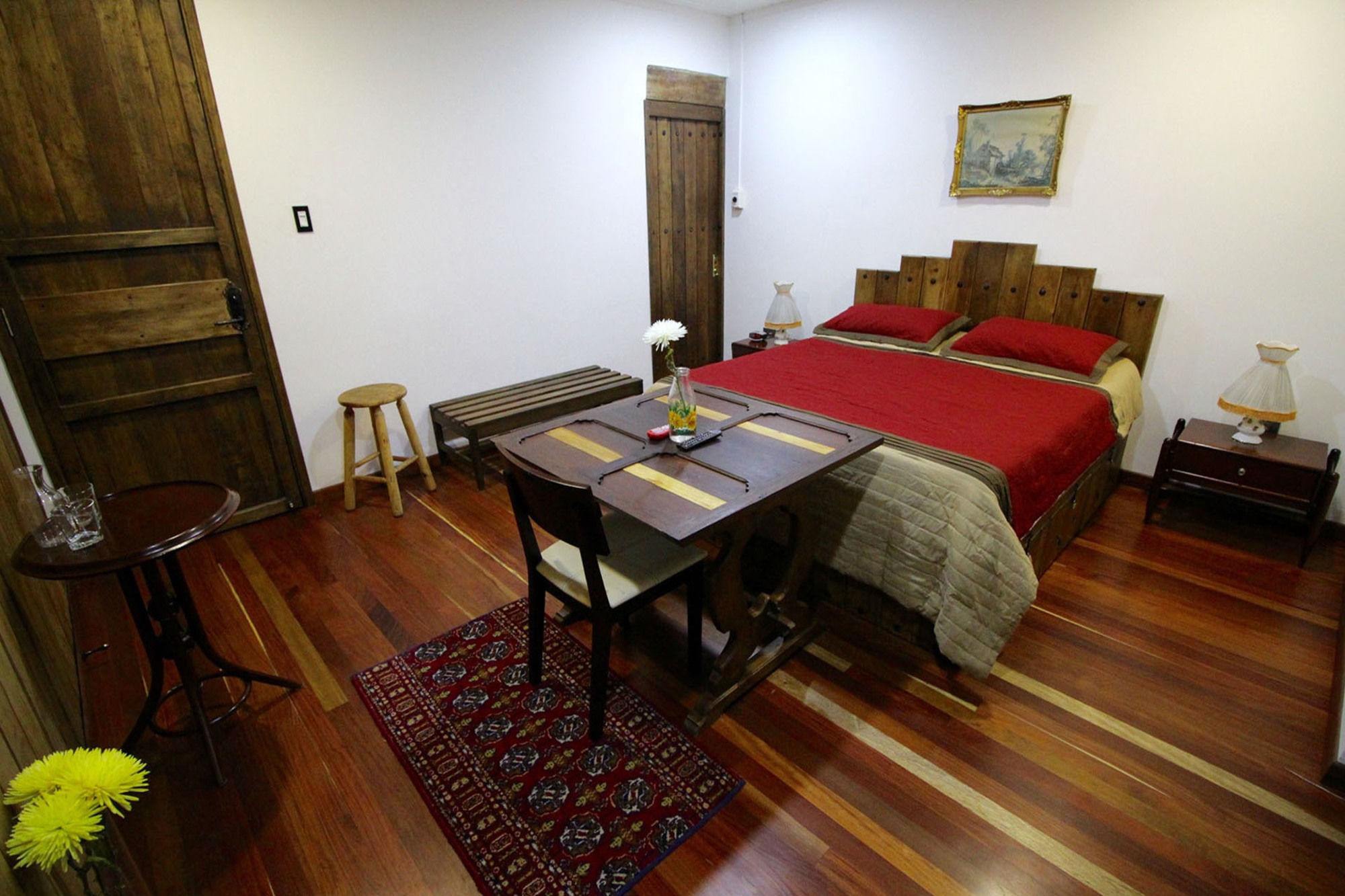 Фото Bogota Bed & Breakfast Inn