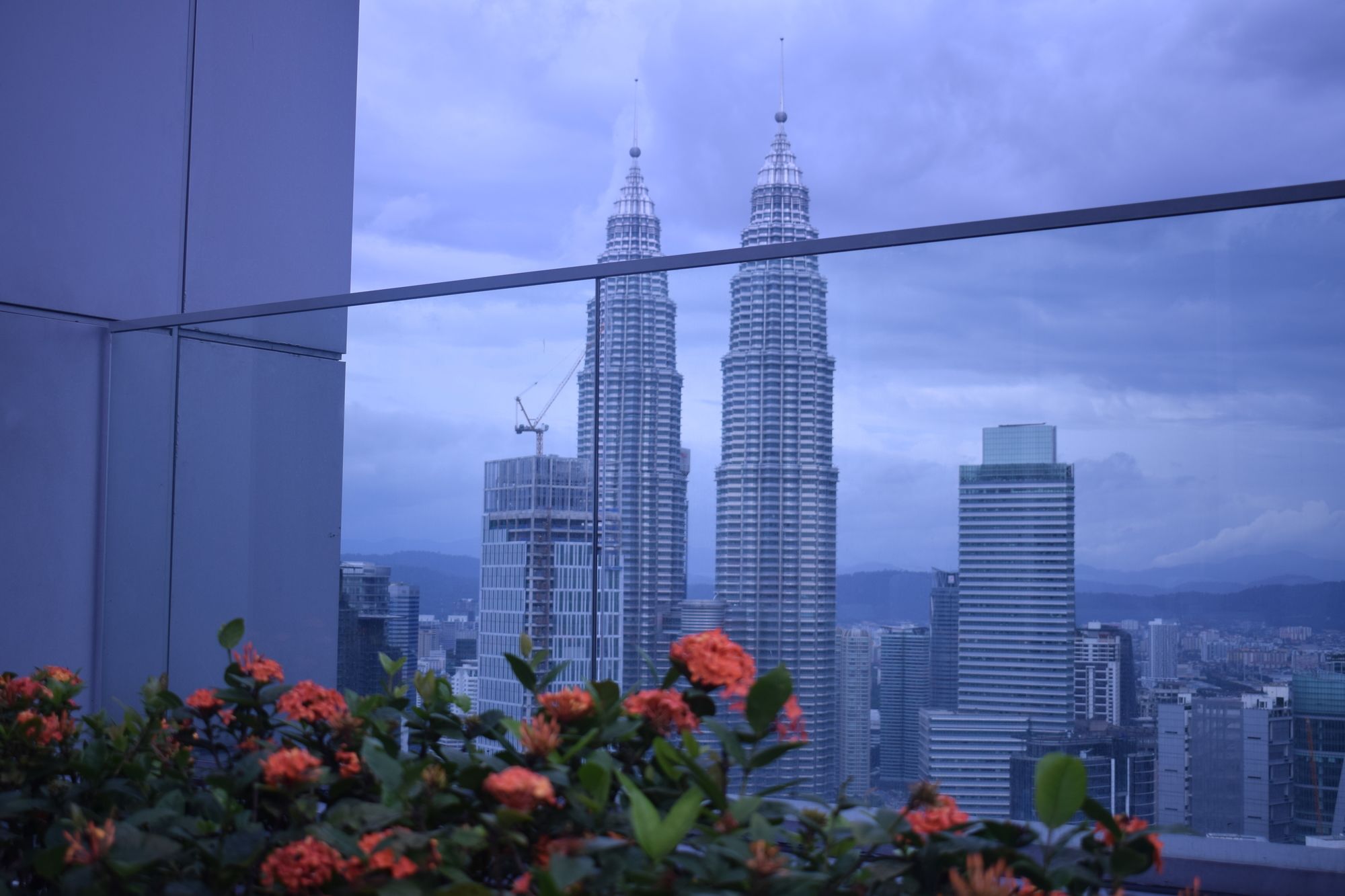 Фото Platinum Klcc Kuala Lumpur by SabaSuites