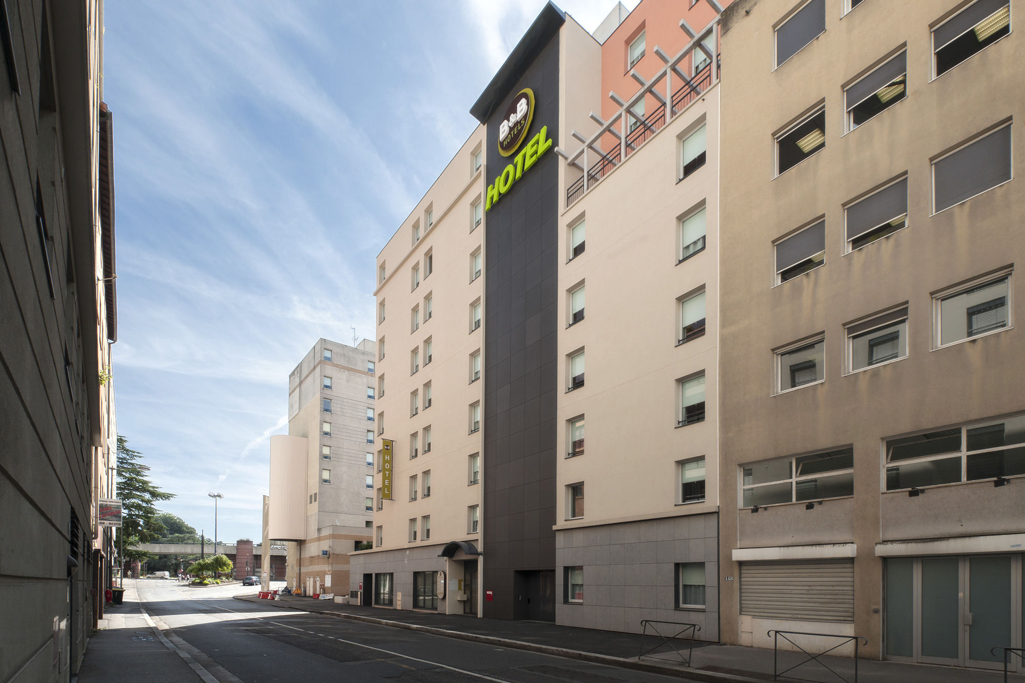 Фото B&b Hotel Lyon Caluire Cité Internationale