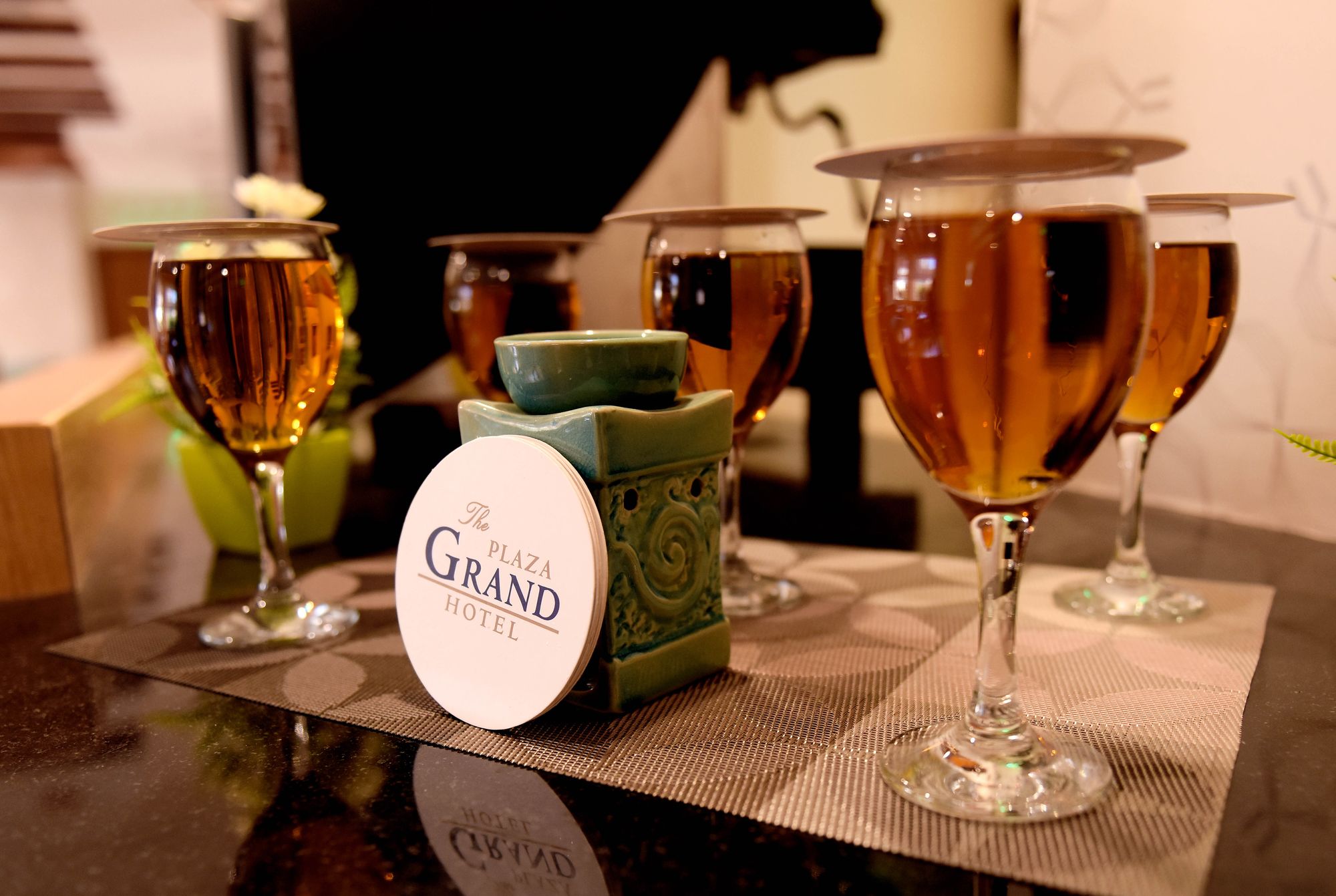 Фото Отель The Grand Plaza