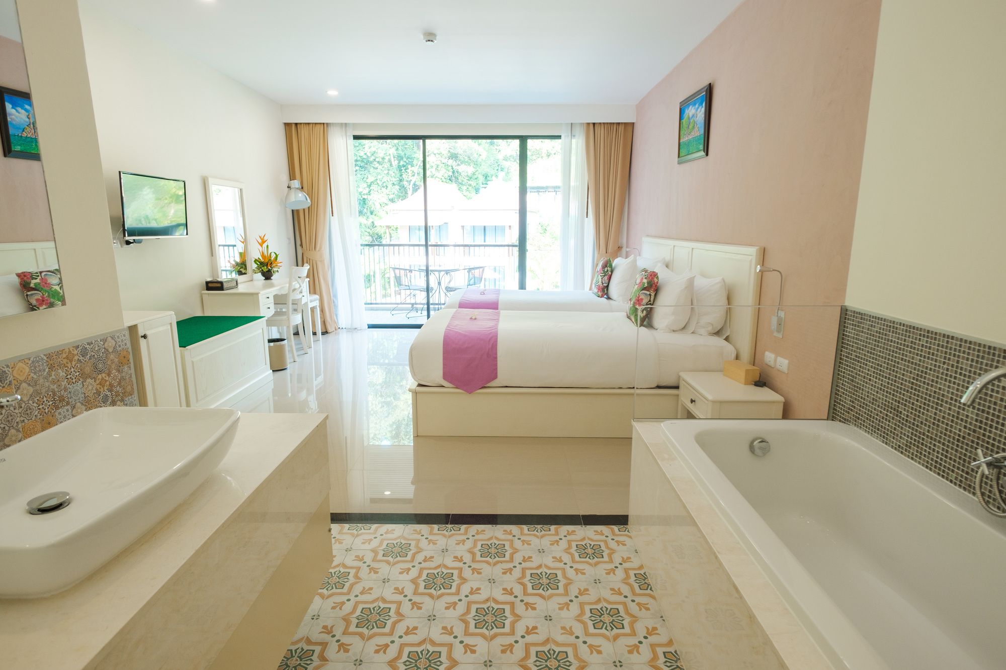 Фото Hula Hula Resort AO Nang