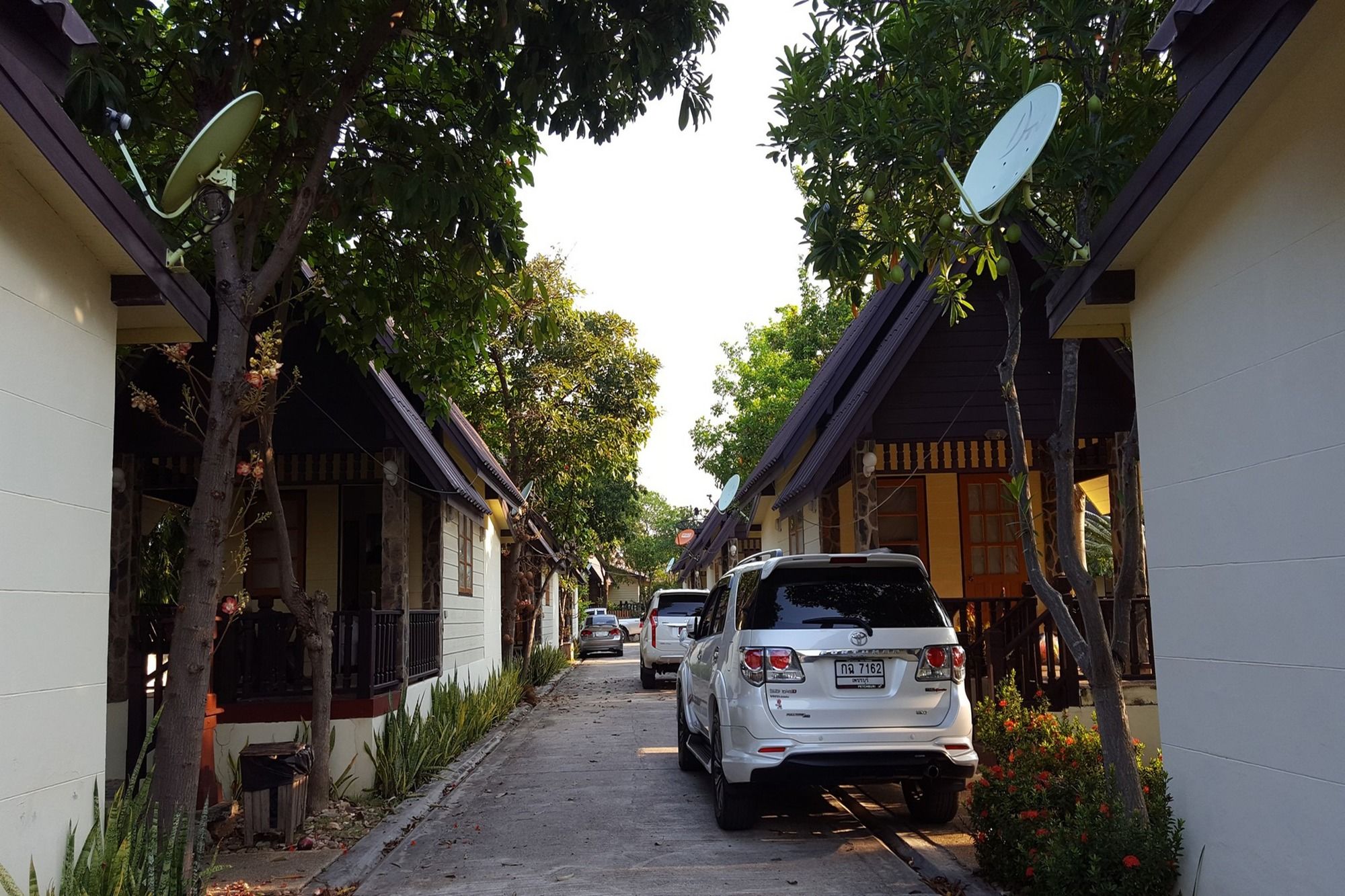 Фото Prachuab Garden View Resort