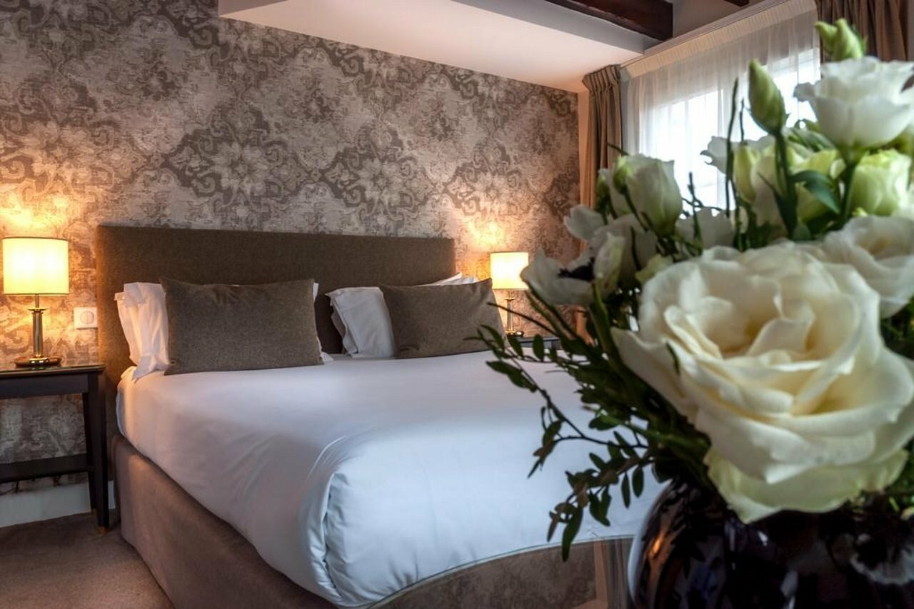 Фото Madeleine Plaza