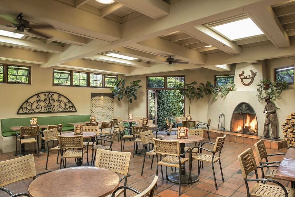 Фото Inn of the Governors