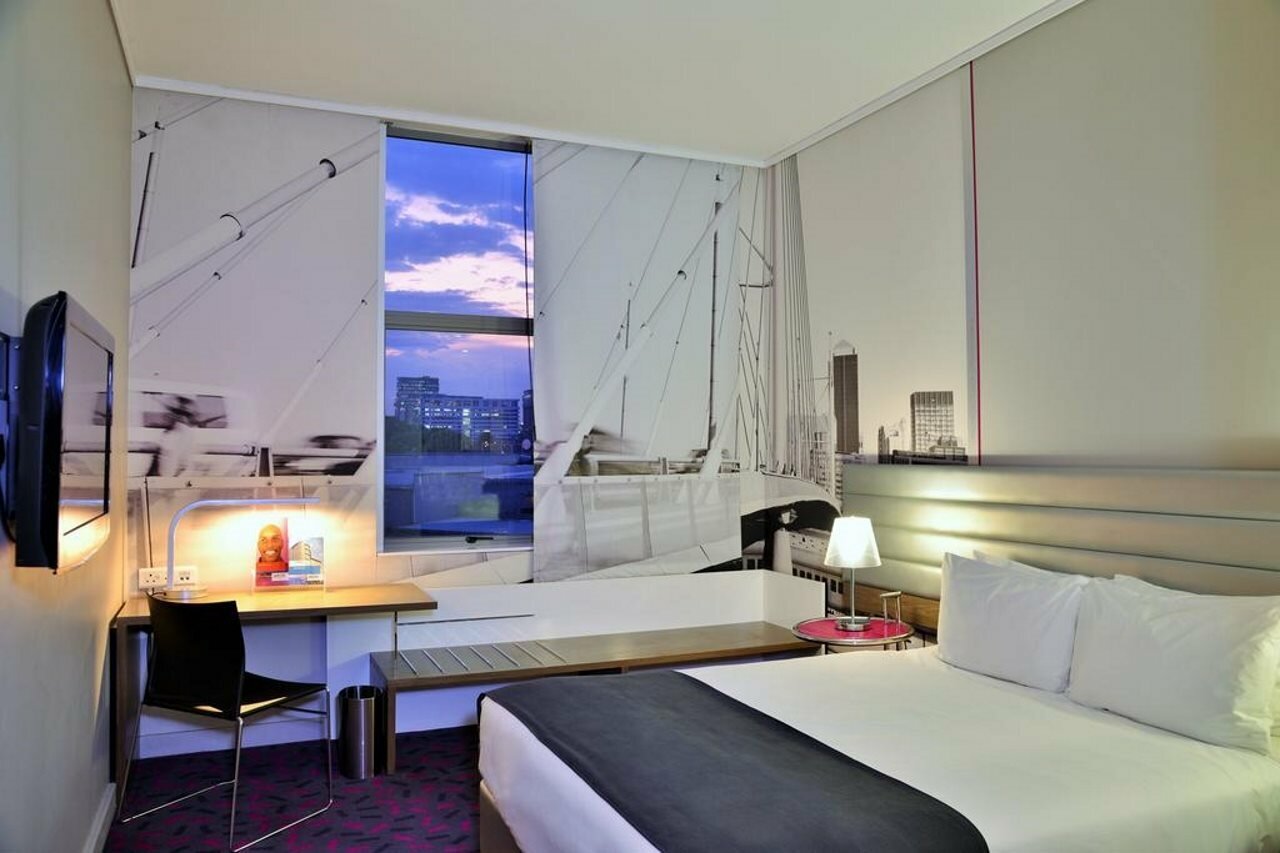 Фото Park Inn Sandton