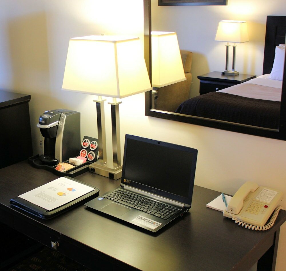 Фото Coronet Hotel Prince Albert