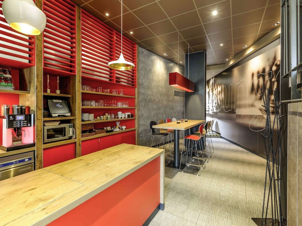 Фото Ibis Jena City Hotel