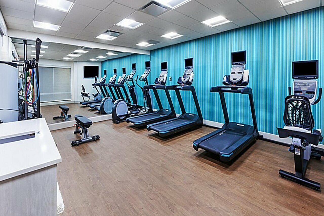 Фото Holiday Inn Express & Suites Tulsa Northeast - Owasso, an Ihg Hotel