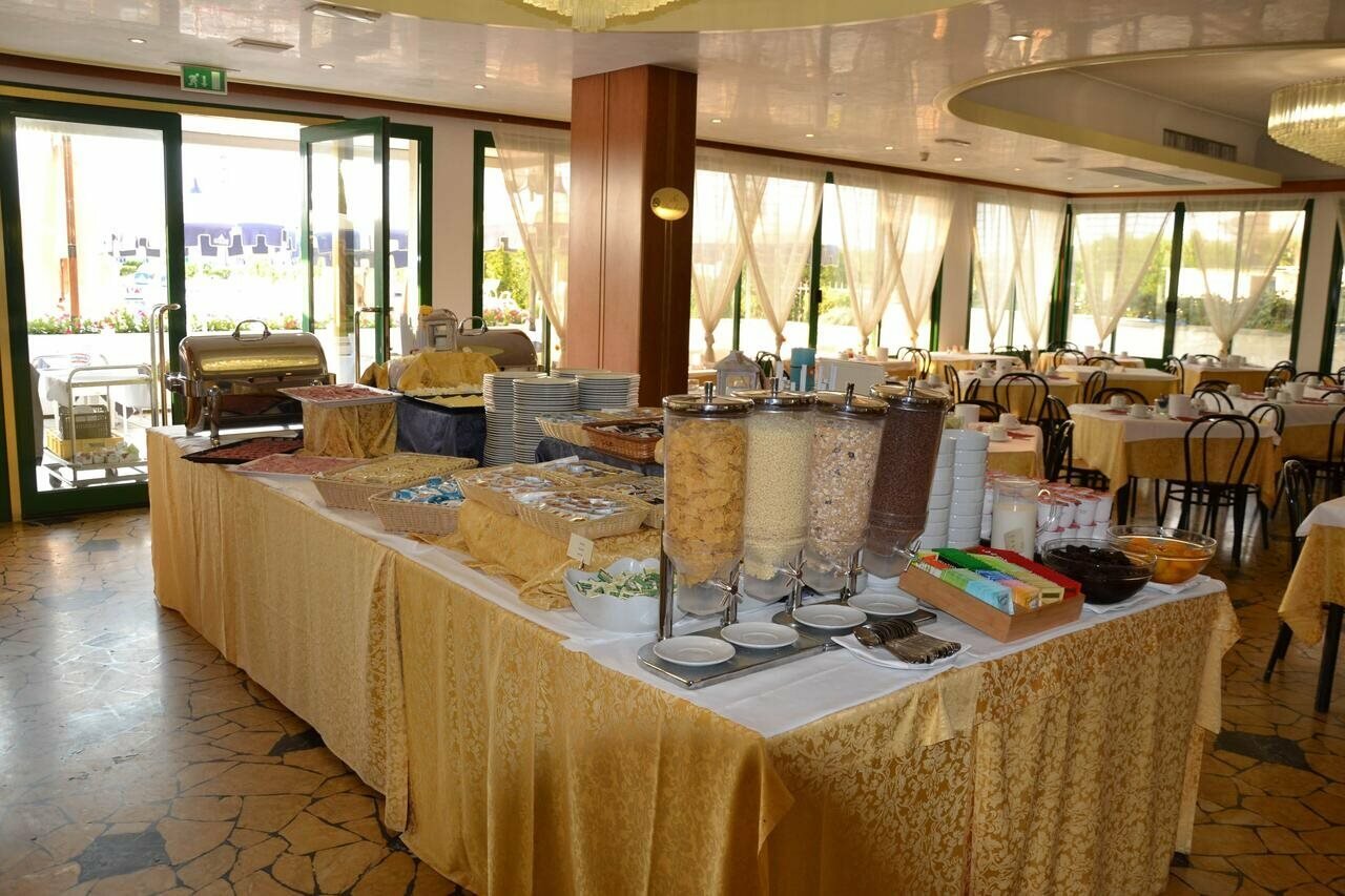 Фото Hotel Florida