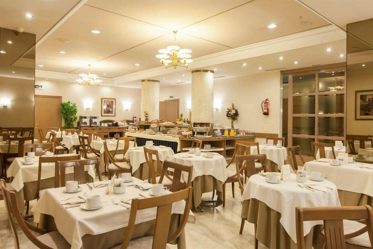 Фото Hotel Albret