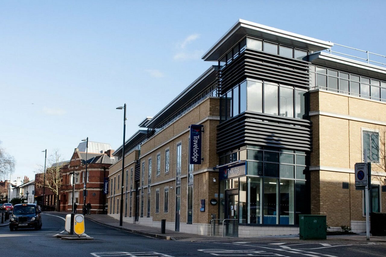 Фото Travelodge London Richmond Central