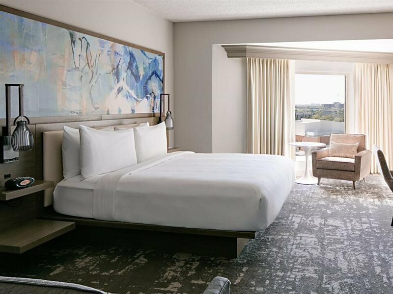 Фото Marriott Dallas Las Colinas