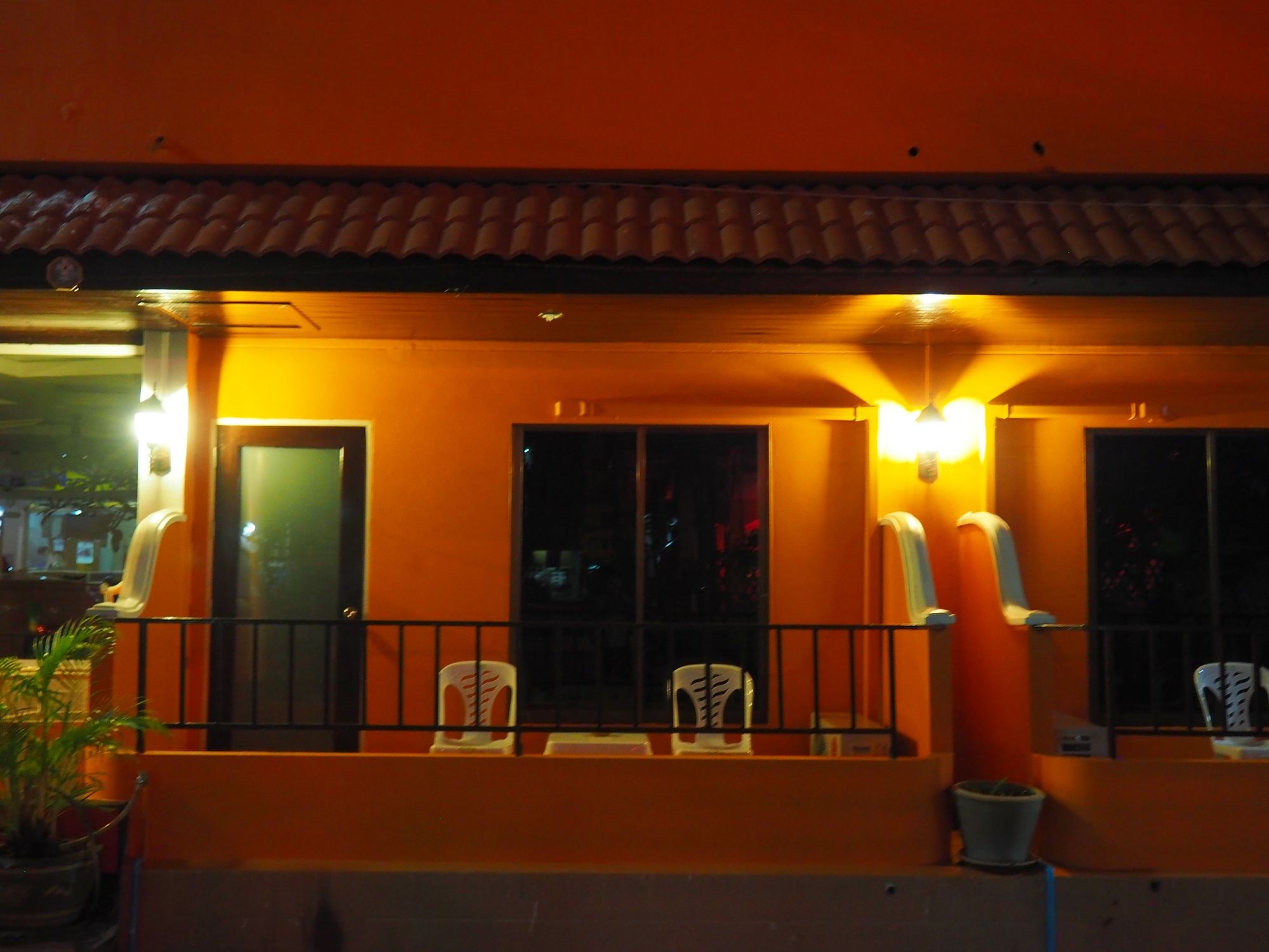 Фото Baanmae Residence