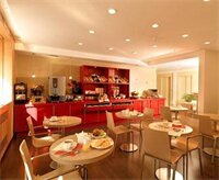 Фото Hotel Ariana 