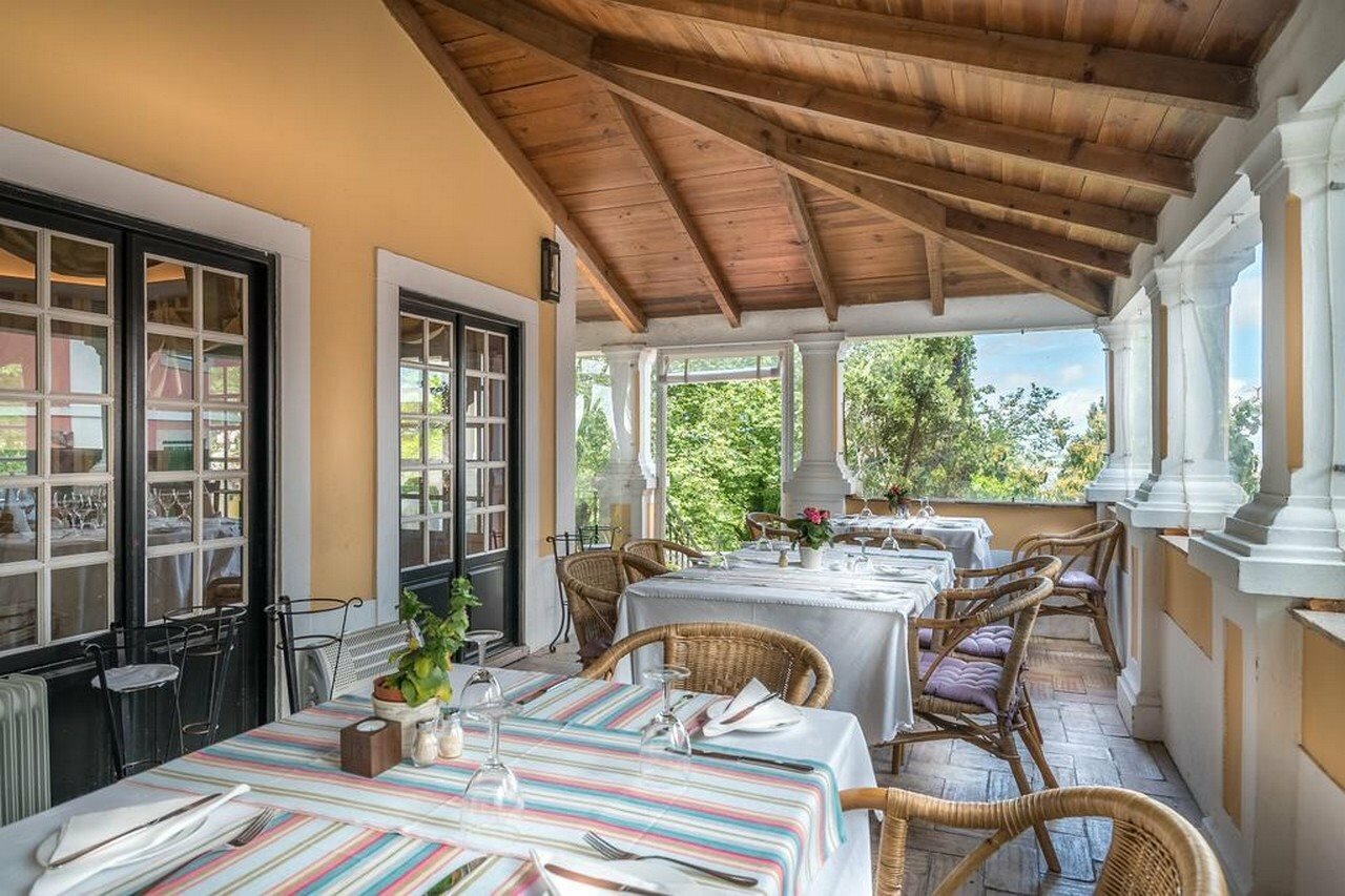 Фото Lawrence's Hotel