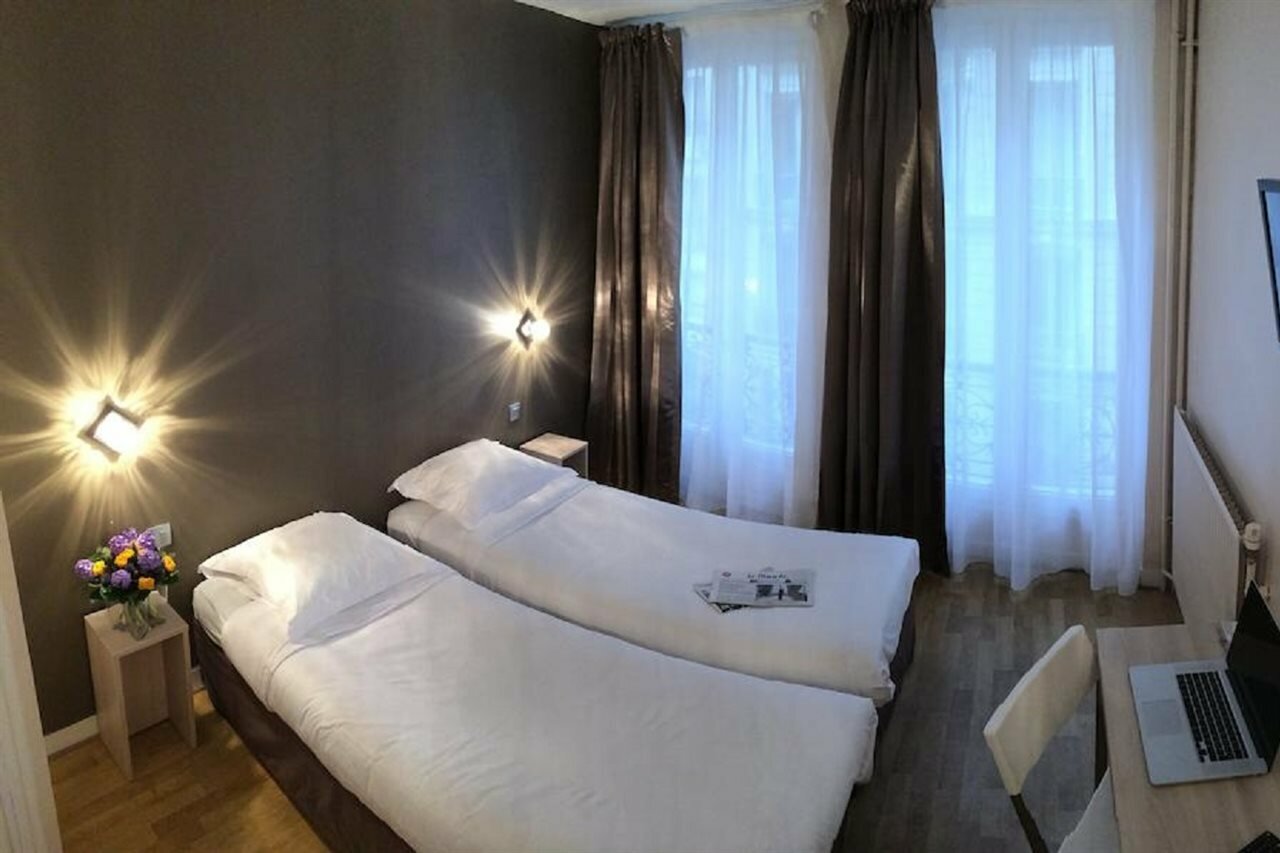 Фото Paris Legendre