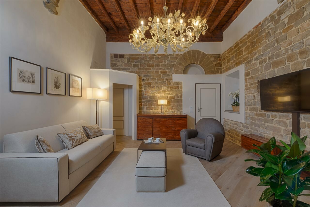 Фото Donati Luxury Tower Suites