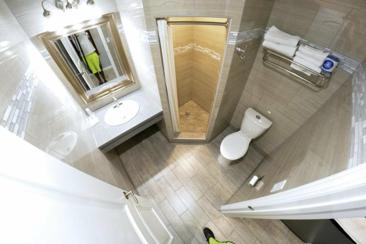 Фото Crystal Lodge Motel