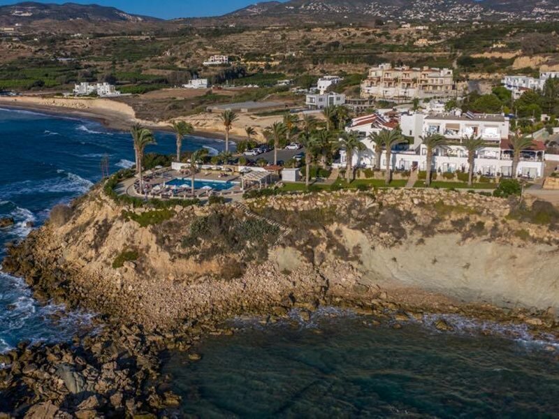 Фото Vrachia Beach Hotel & Suites - Adults only