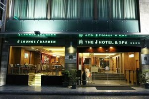 Гостиница The J Hotel & SPA