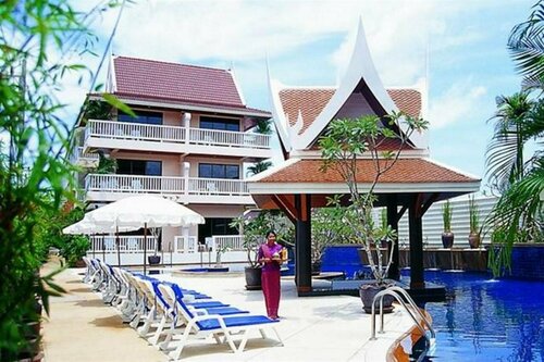 Kata Poolside Resort