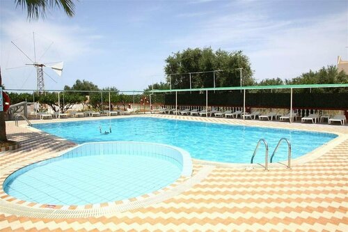 Гостиница Triton Garden Hotel