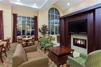 Фото Holiday Inn Express Woodstock-Shenandoah Valley, an Ihg Hotel