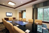 Фото Staybridge Suites North Brunswick, an Ihg Hotel