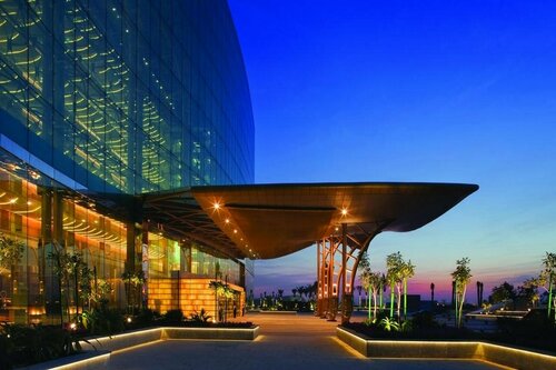 Hotel The Meydan, Dubai, photo