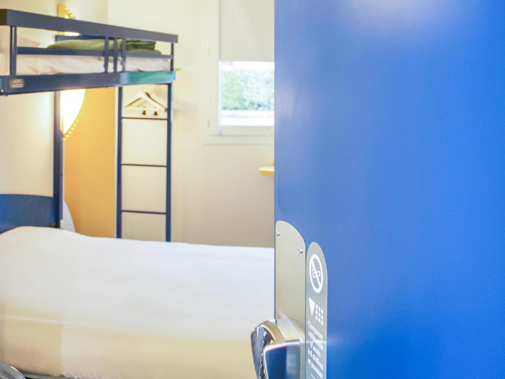 Фото Ibis Budget Coutances