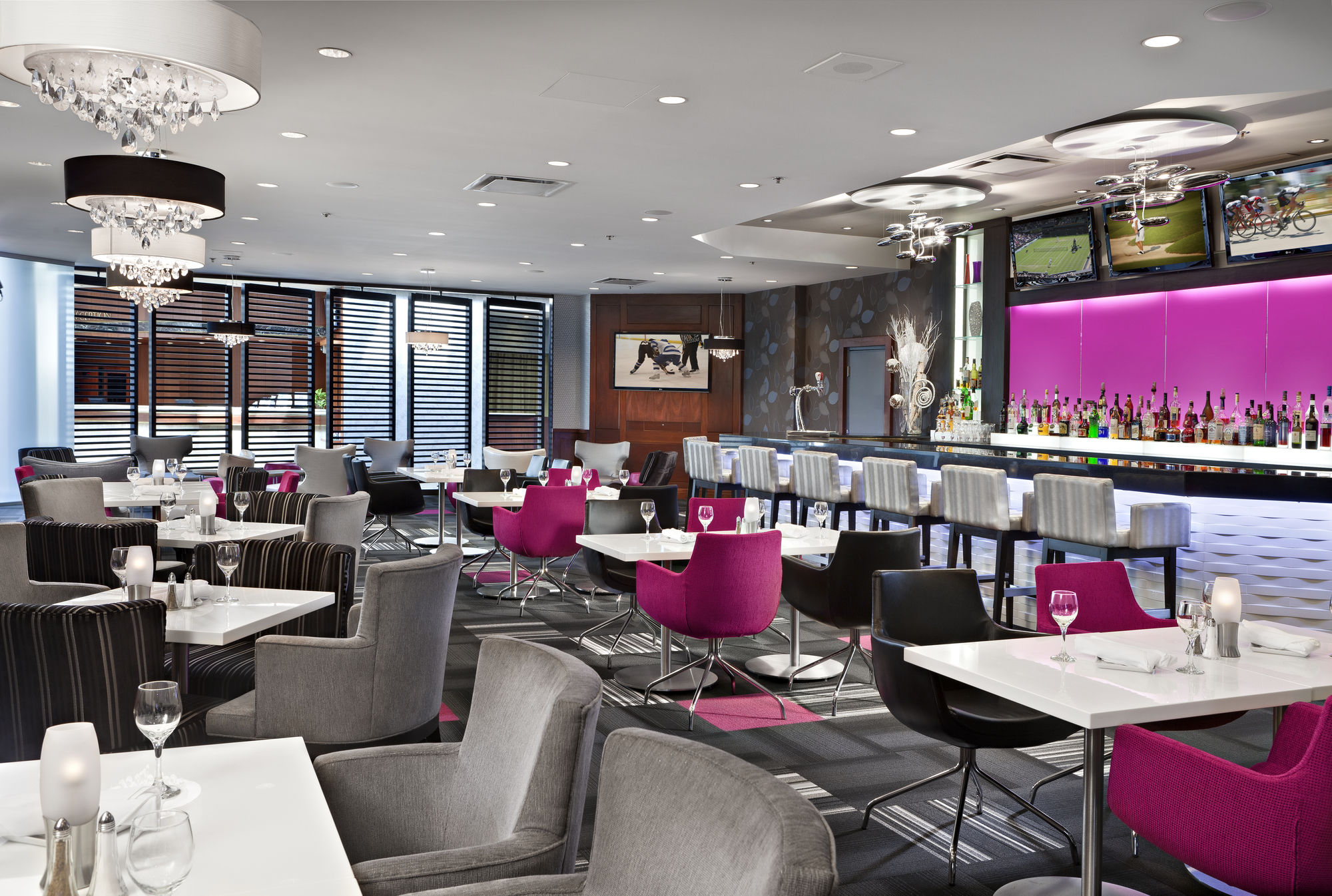 Фото Hilton Montreal Laval