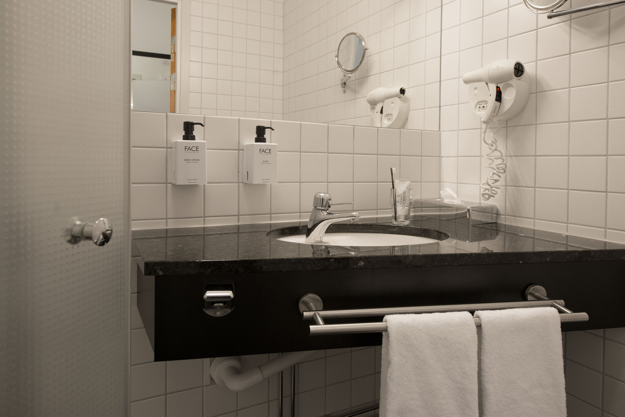 Фото Scandic Hallandia