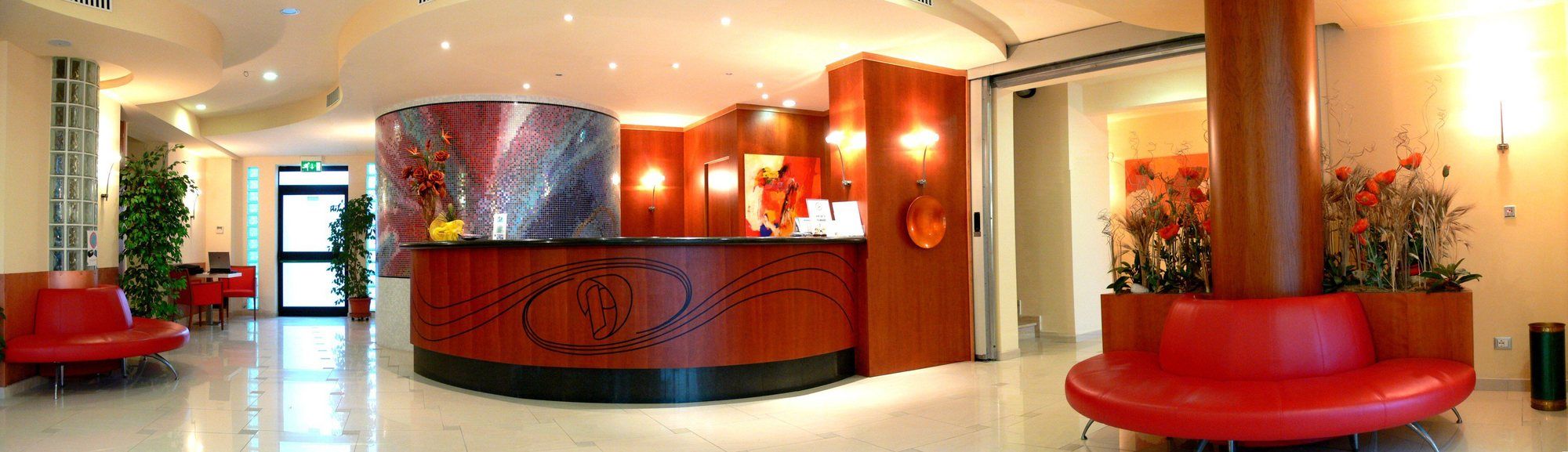 Фото Hotel Duca degli Abruzzi