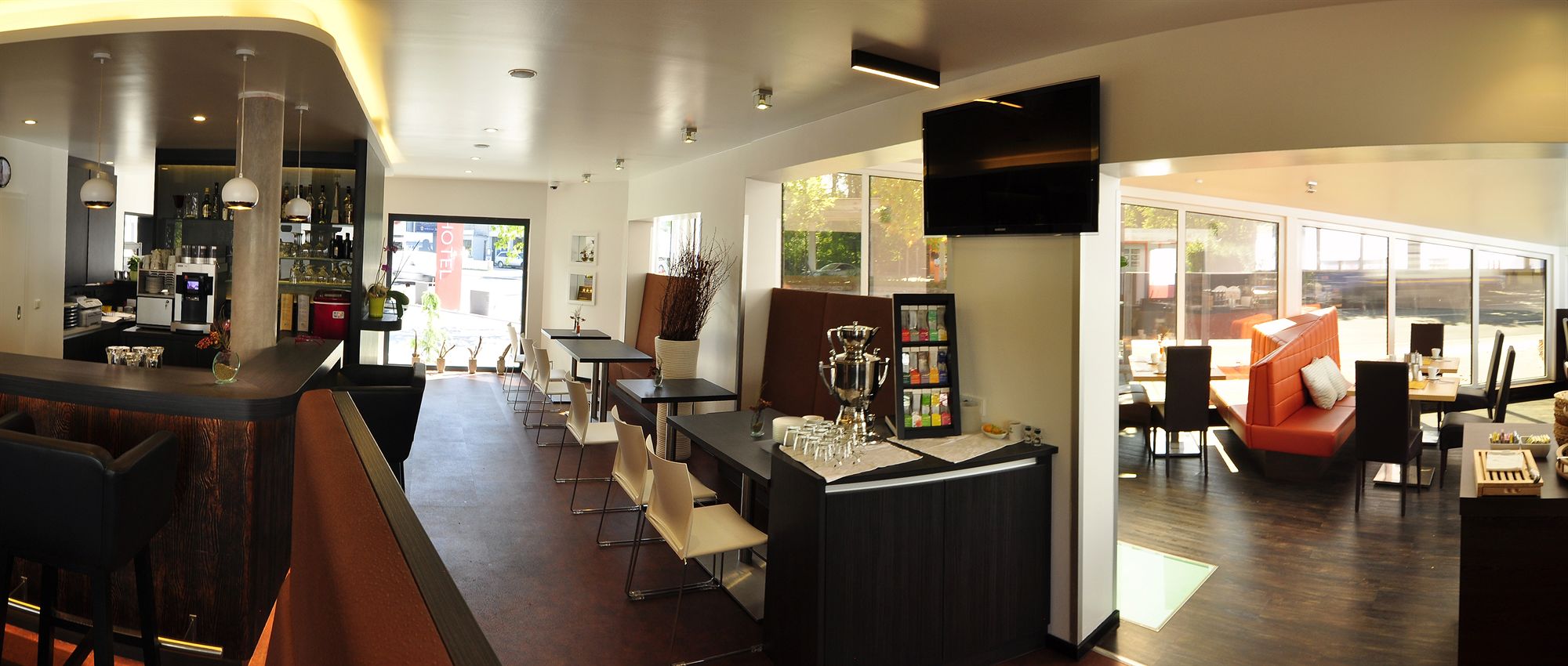 Фото Amalienburg Boutique & Boarding Hotel