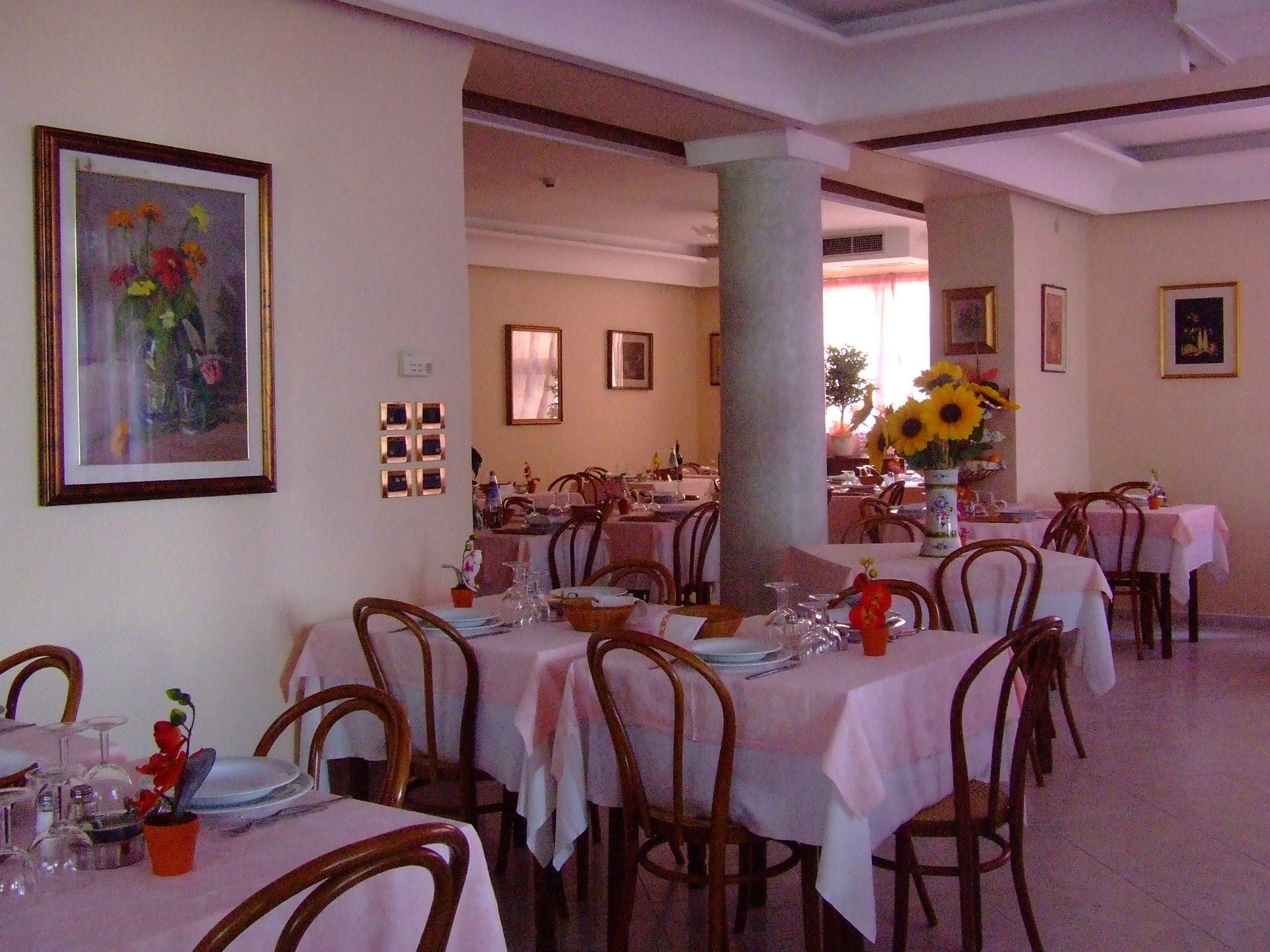 Фото Hotel Rinascente