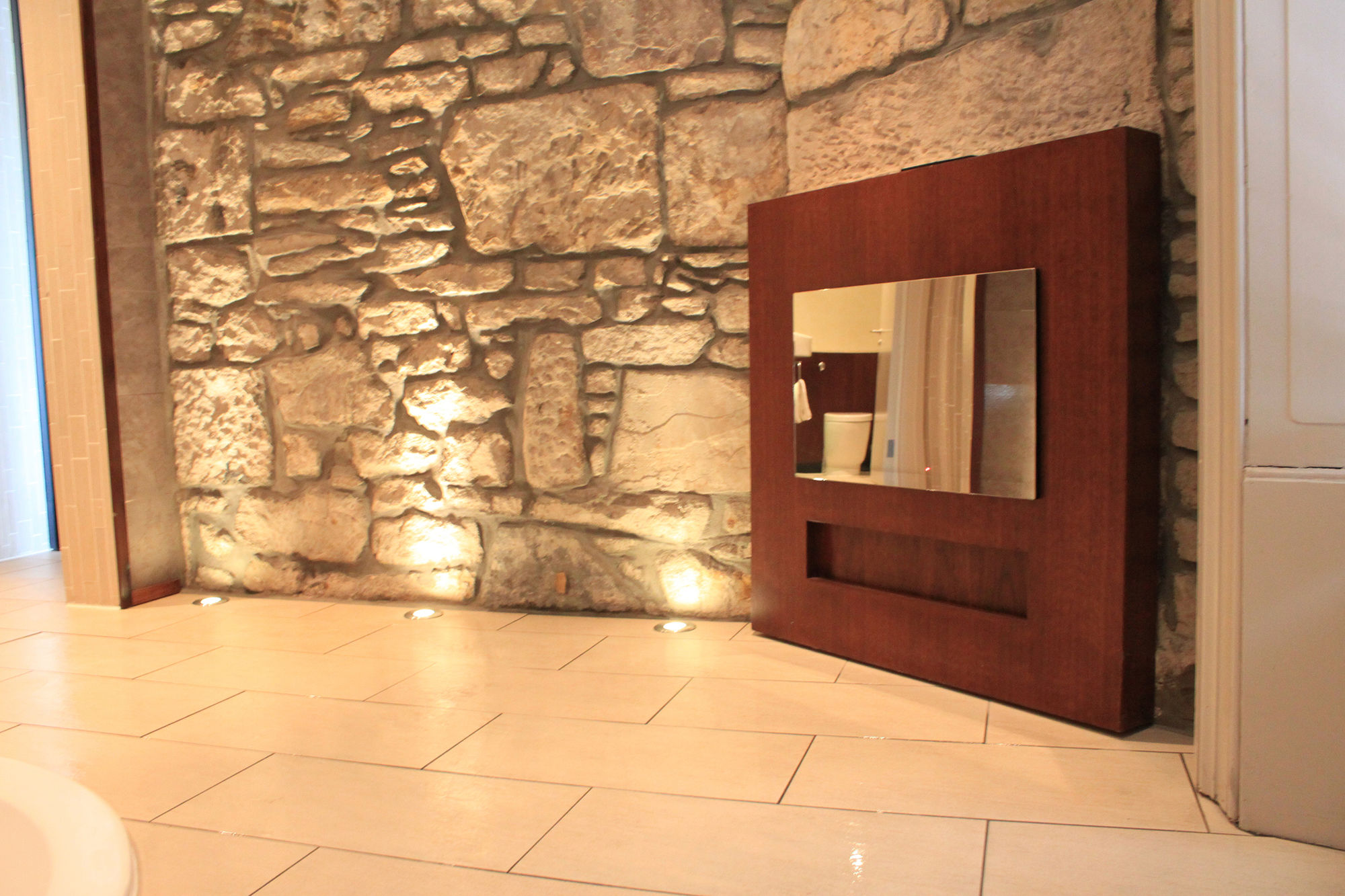 Фото The Lynnhurst Hotel