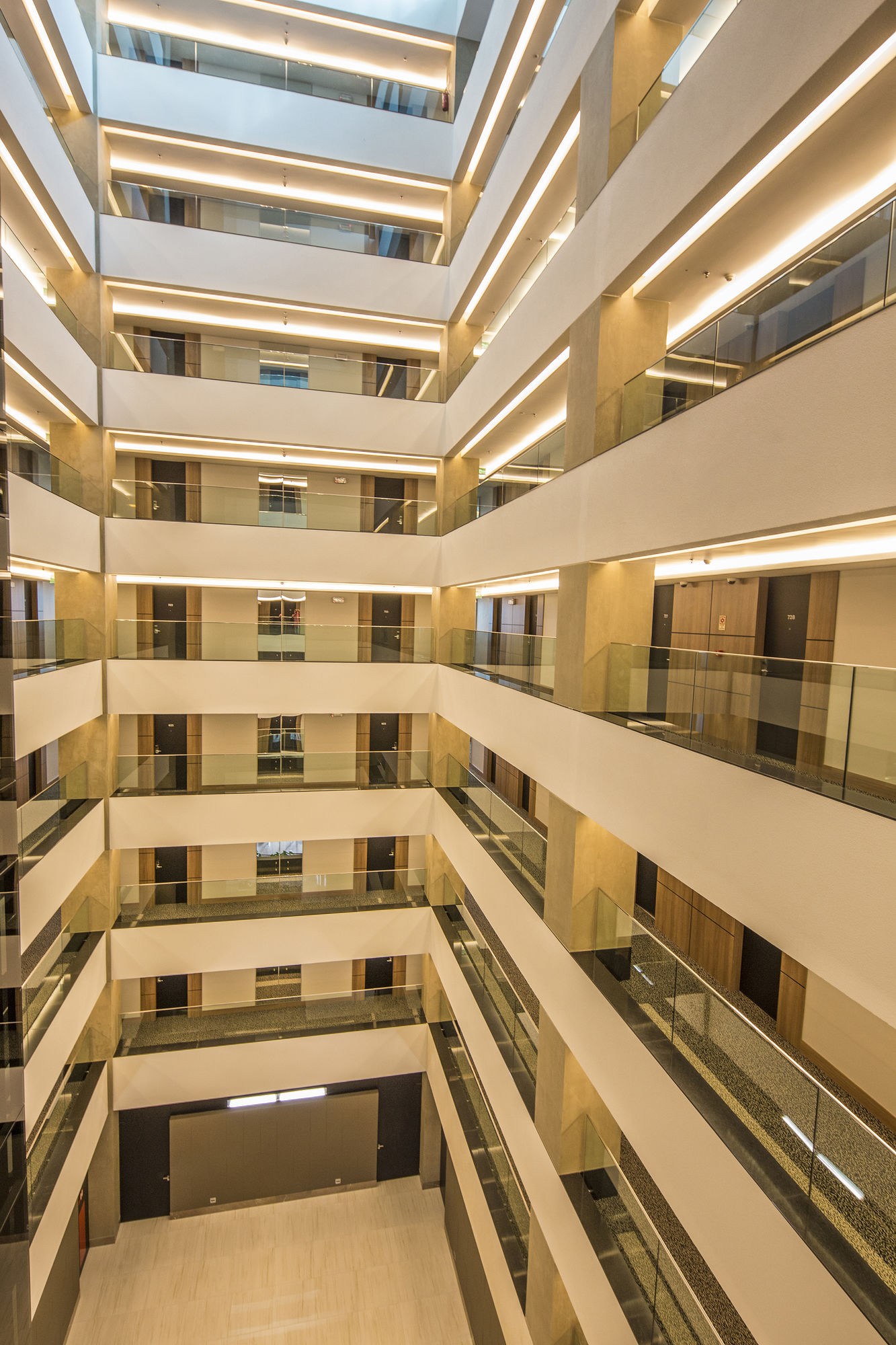 Фото Mercure Uberlandia Plaza Shopping Hotel