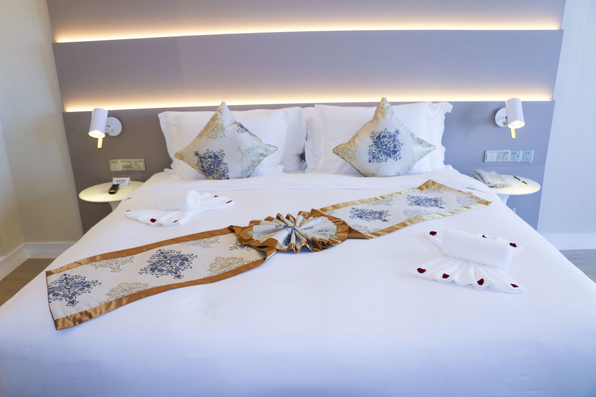 Фото Sanya Phoenix Airport Hotel