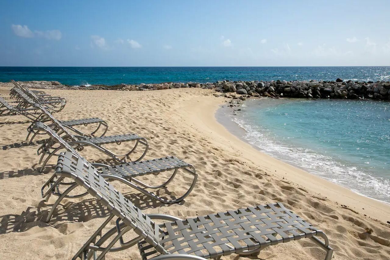 Фото Hilton Vacation Club Flamingo Beach St. Maarten