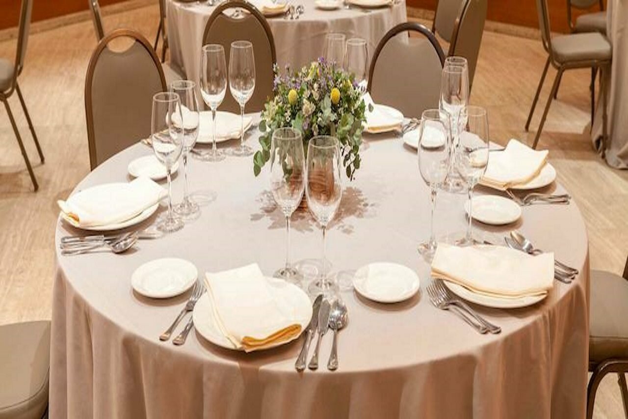 Фото Nh Oviedo Principado